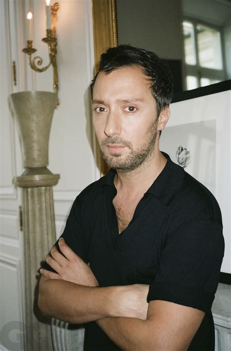 where is anthony vaccarello now